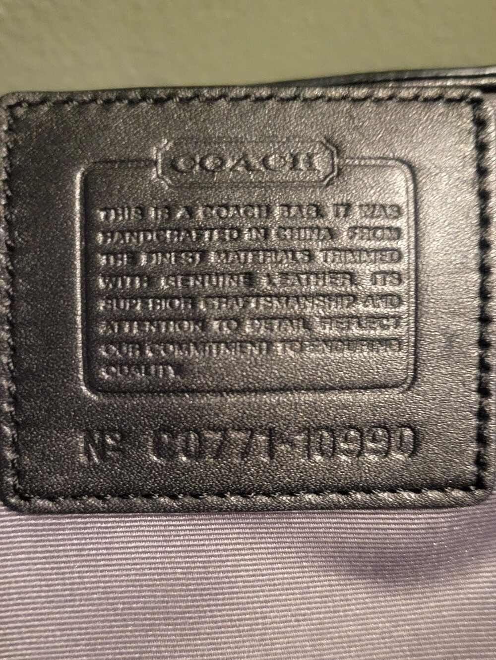 Coach Chelsea Optic Signature Turn-Lock Hobo Shoulder Bag 2007 - Picture 9 of 9